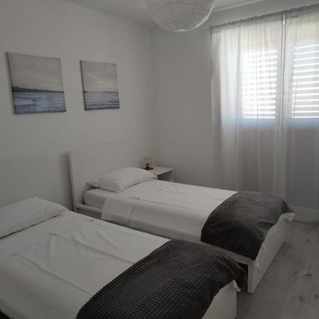 Apartma Stimec Izola Εξωτερικό φωτογραφία
